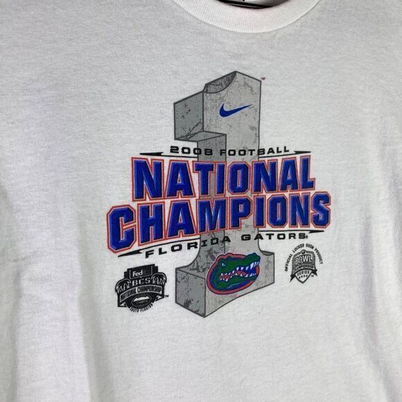 Nike Florida Gators Youth T-Shirt Size Medium 2008 National Champions NCAA Short - Picture 6 of 8